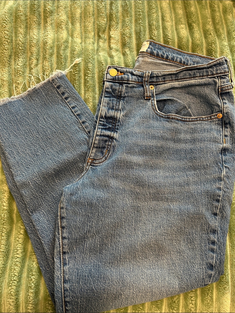 Universal Thread High-Rise 90’s Slim Jeans - Medium Blue 16R button fly